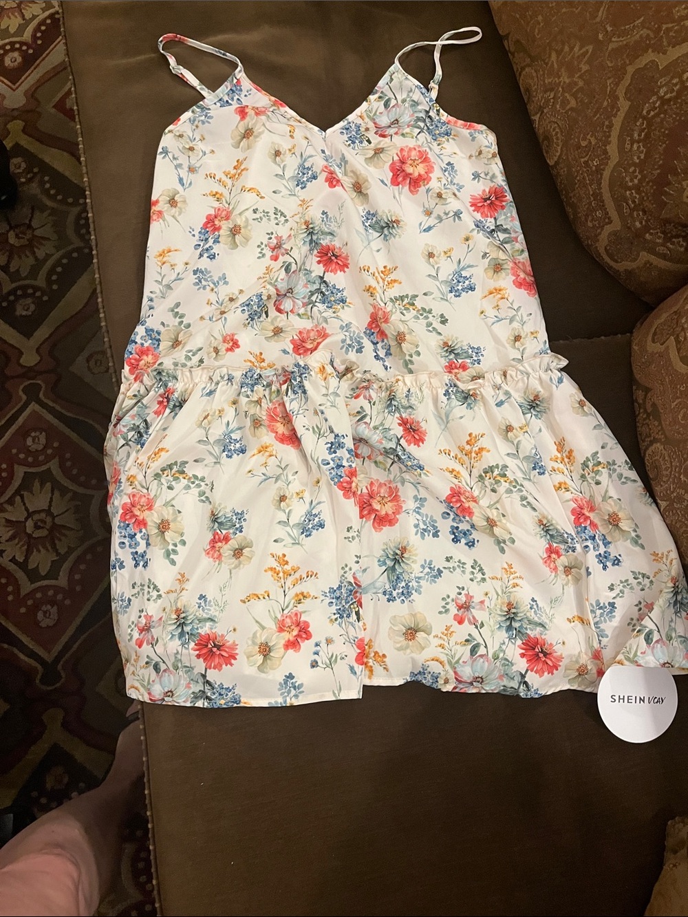 SHEIN White Floral Tiered Mini Skirt with Coral & Blue Blooms